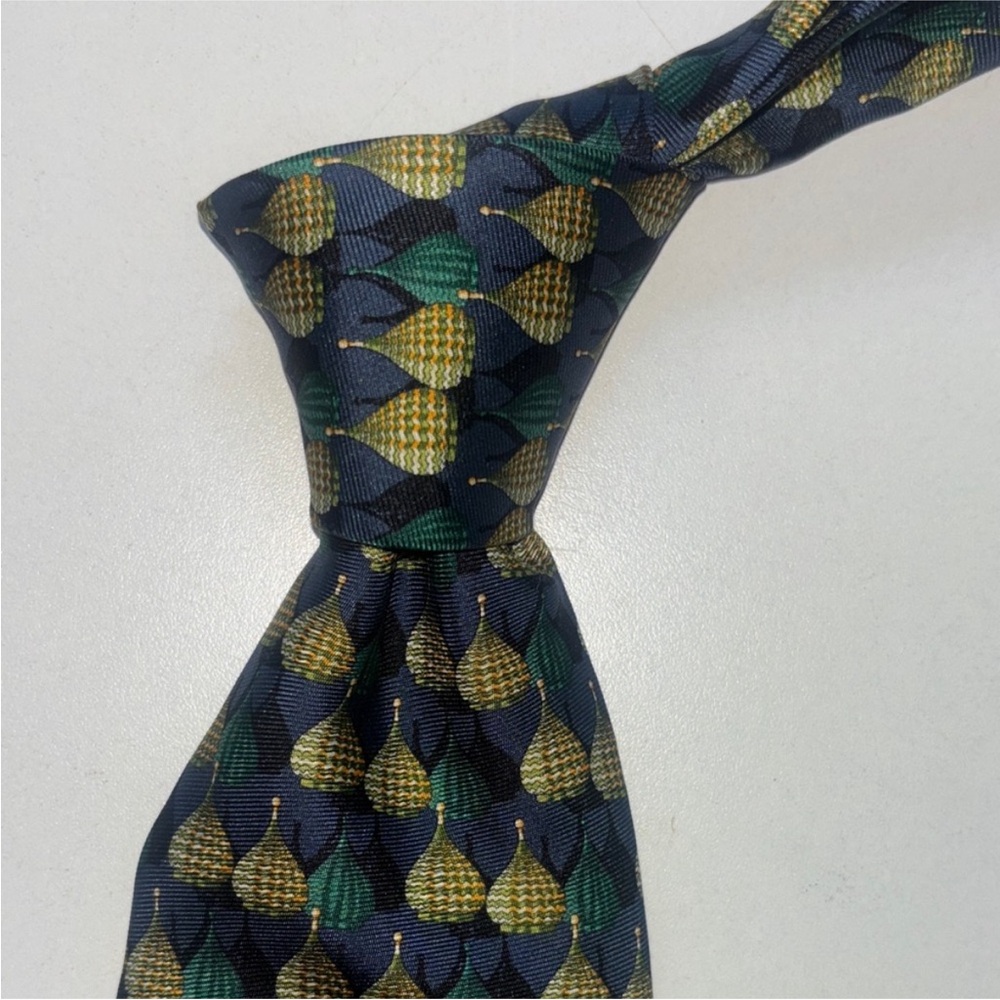 Chopard Tie with Green and Gold Pattern - Picture 7 of 9